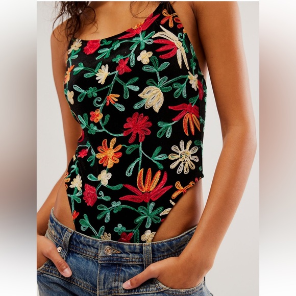 FP Carmen low-back bodysuit - Picture 1 of 4